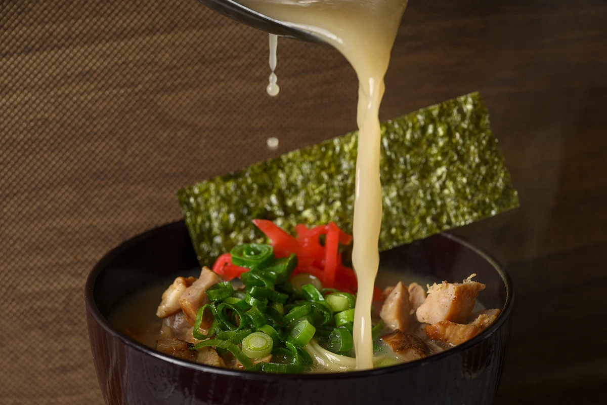 豚骨ラーメン